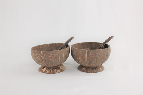 Set of 2 Coconut bowl with base